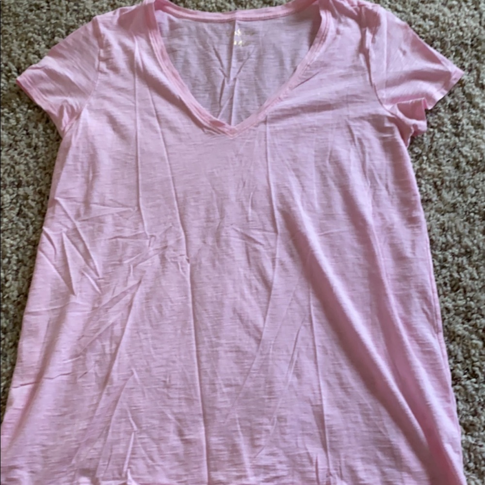 Lilly Pulitzer tee shirt